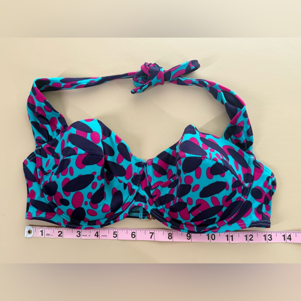 Victoria’s Secret bikini top - Picture 6 of 6